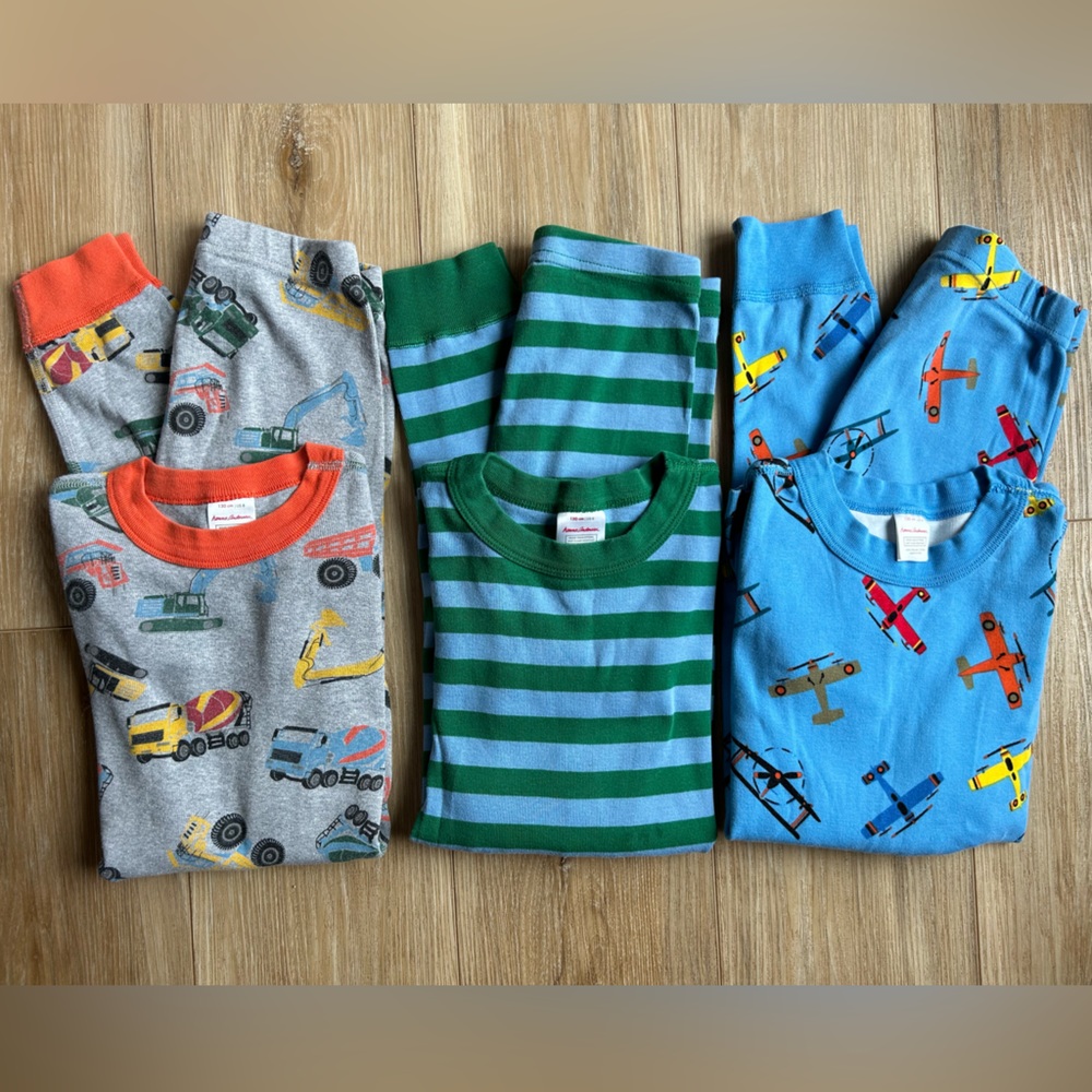 Bundle of Hanna Andersson pajamas